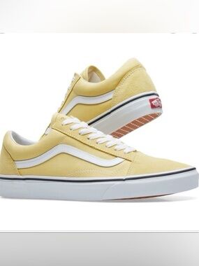 Vans old school lace up sneakers